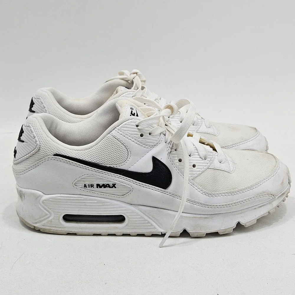Nike Air Max 90 Women 10.5 White Black DH8010-101 Leather Mesh Running Sneakers